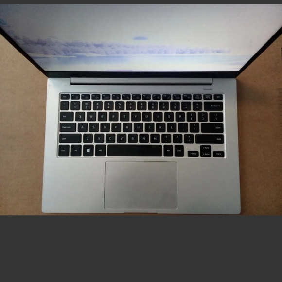 Samsung Galaxy Book Go 14" laptop - Picture 1 of 5